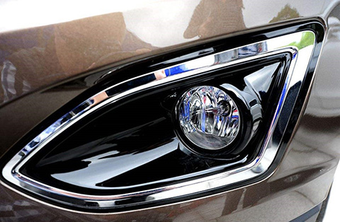 汽車大燈.jpg
